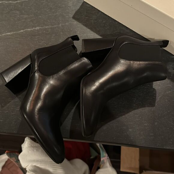 K. Spin Chelsea Block Heel Boots - Picture 3 of 8